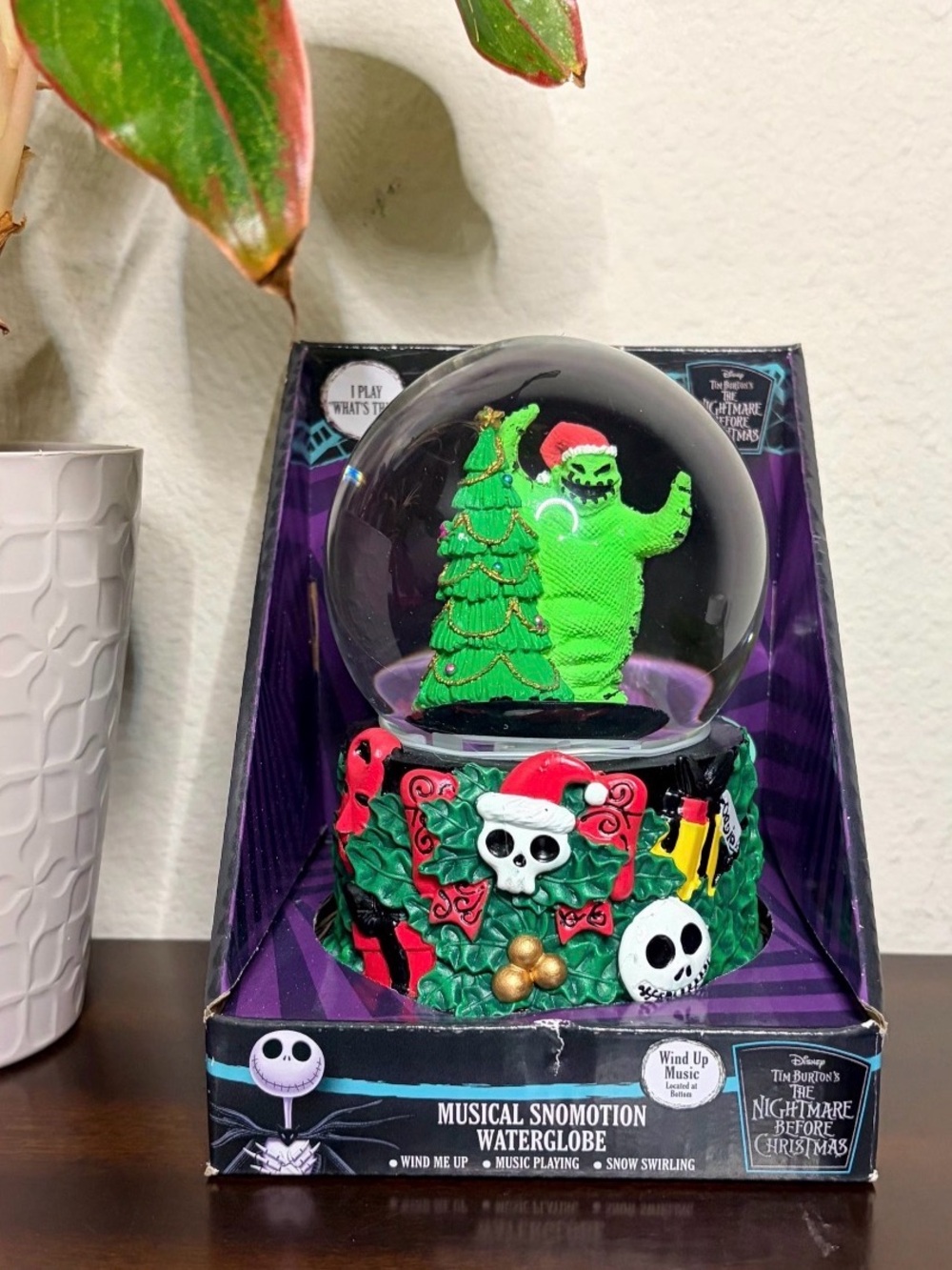 Nightmare Before Christmas Oogie Boogie Christmas Tree Musical Waterglobe